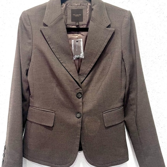 The Limited Brown Blazer with Fitted Silhouette and Long Sleeves 6 - Picture 4 of 7